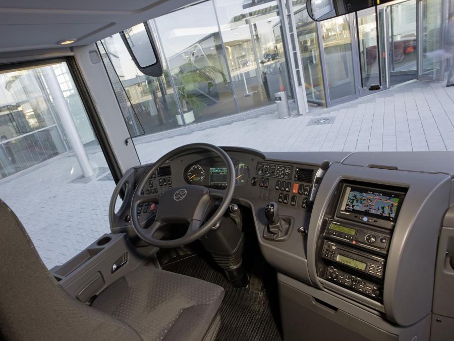  Setra S 431 DT 2003 года  (фото 2 из 16)